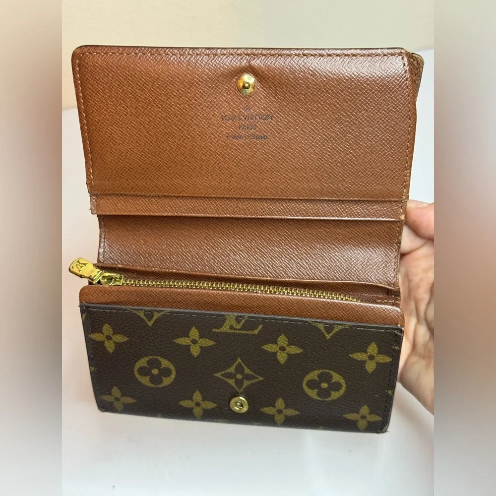Louis Vuitton Monogram Porte Monnaie Tresor Wallet